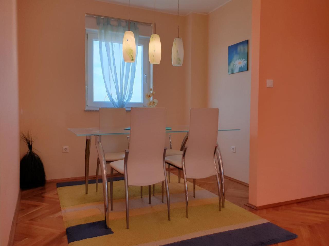Apartment Valamar Novalja Buitenkant foto